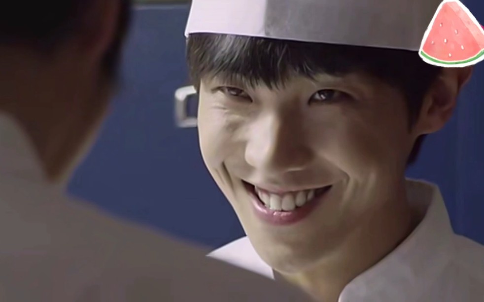 岬童夷李准病娇微笑