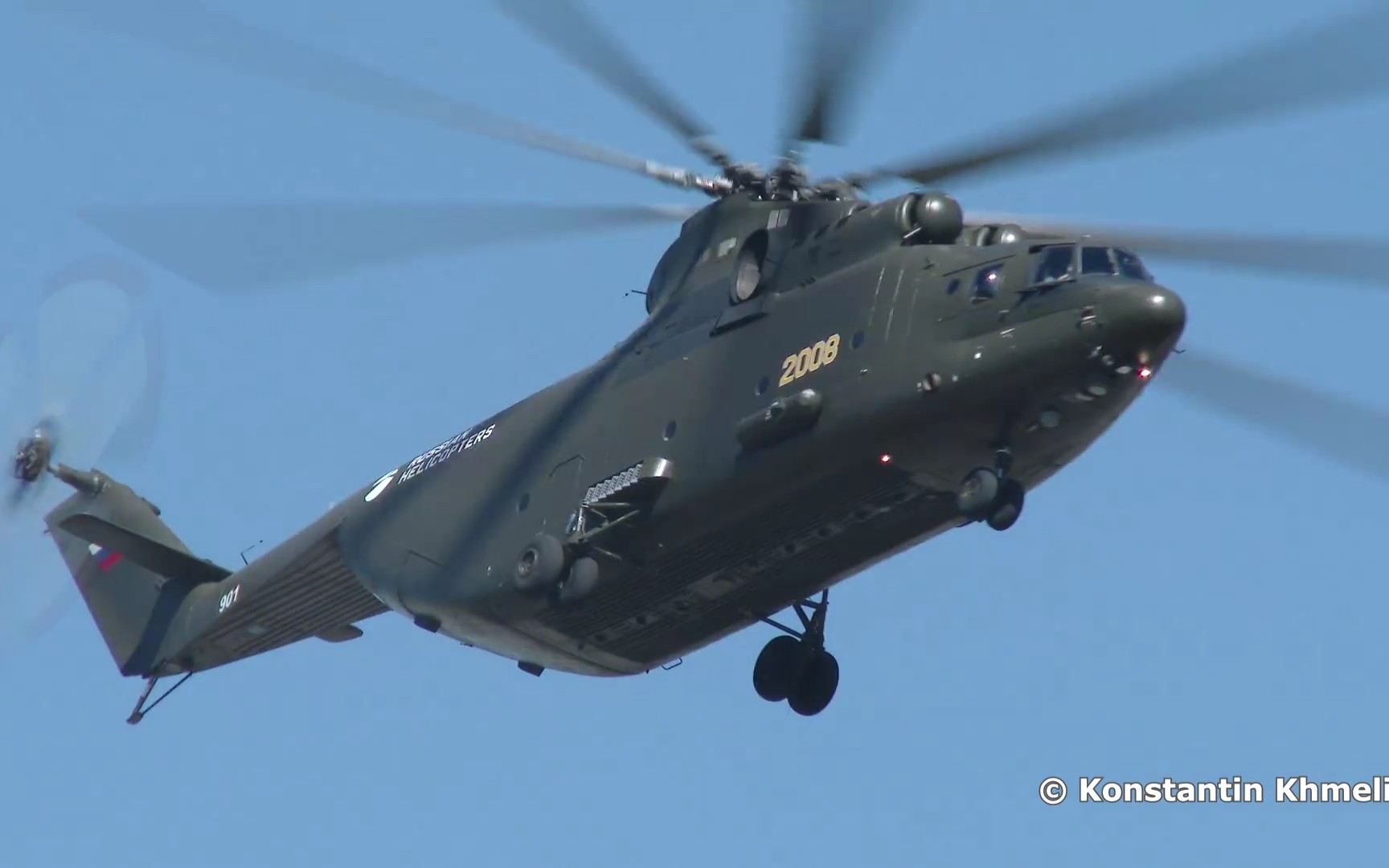 【1080p】世界现役最大直升机 米-26飞行表演_哔哩哔哩 (゜-゜)つロ