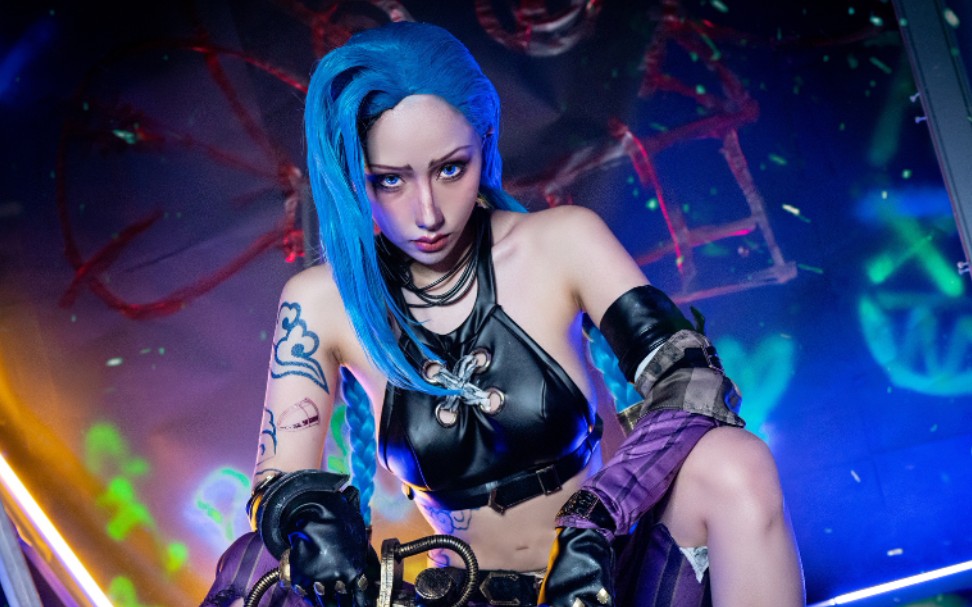 英雄联盟cos爆爆雨波