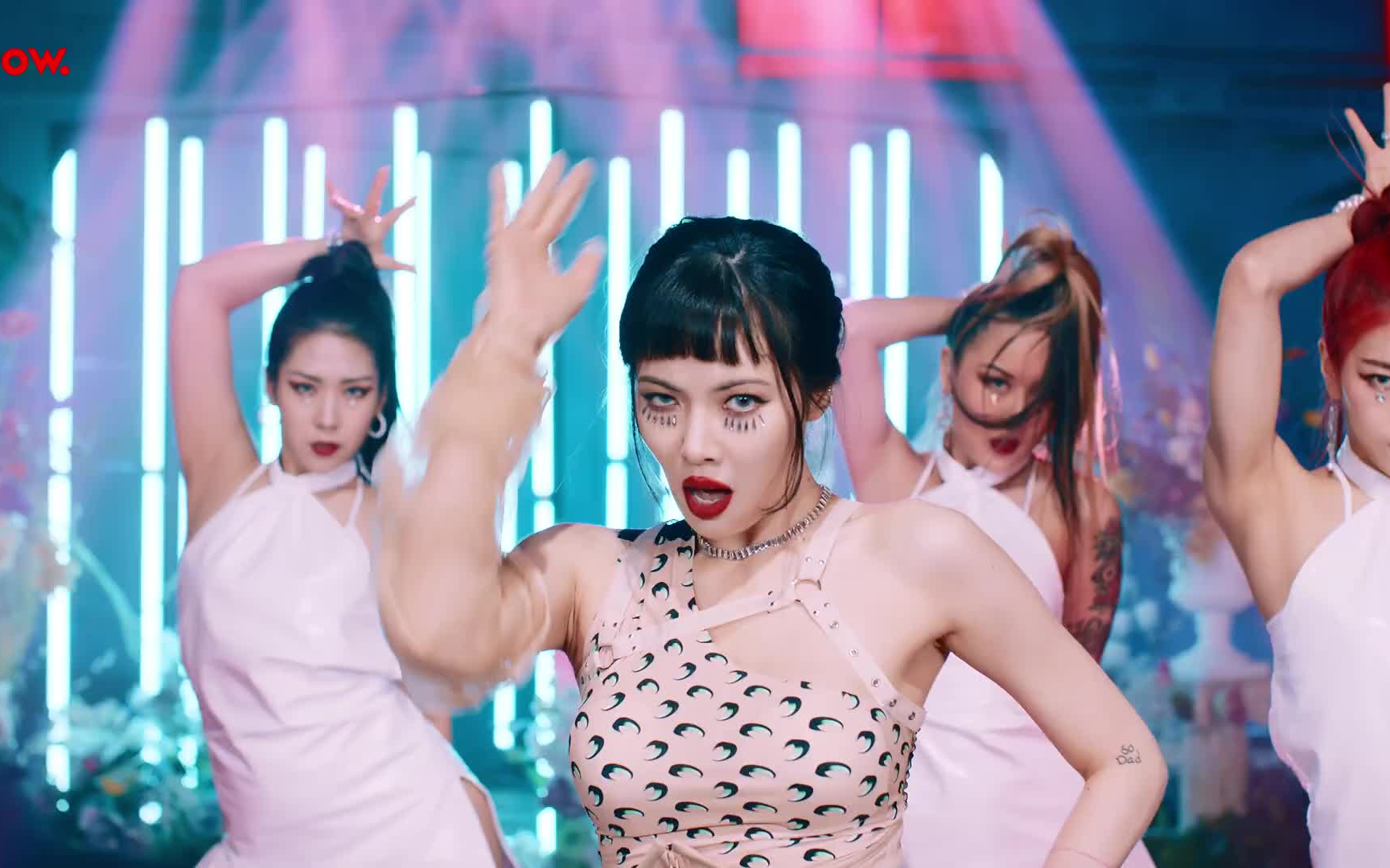 210128 泫雅 新曲【im not cool good girl】naver now.