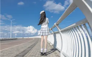 Tải video: 永远喜欢蓝色！~