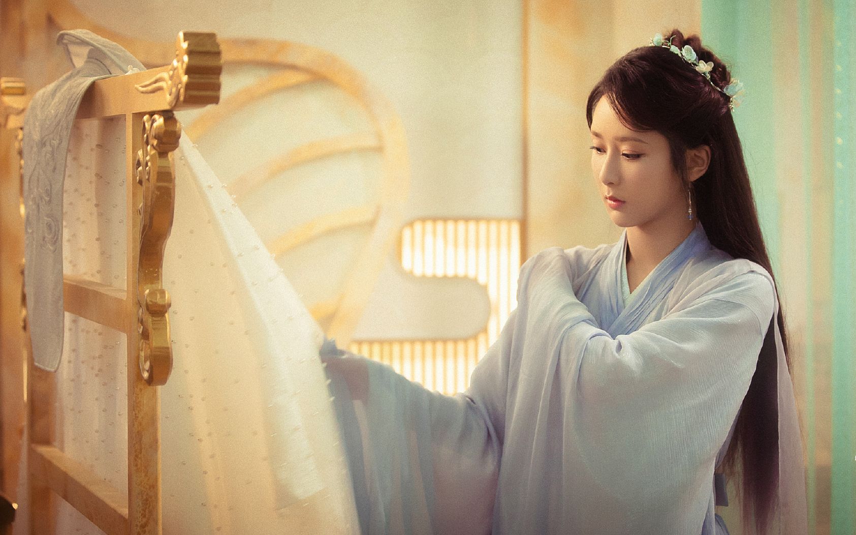 【杨紫|锦觅|个人向】脑洞剧情向/水神事业粉—搞事业的霜花