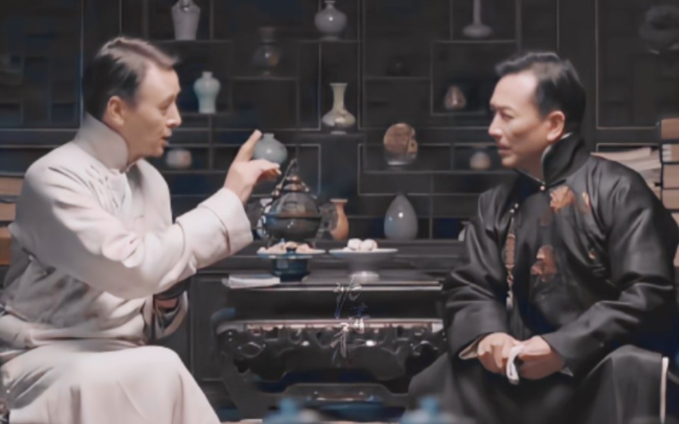 “紫禁城里的金丝雀，被齐王爷养的很好。”