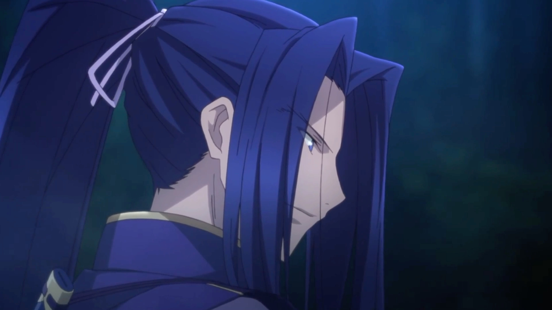 来感受看门大爷的压迫感