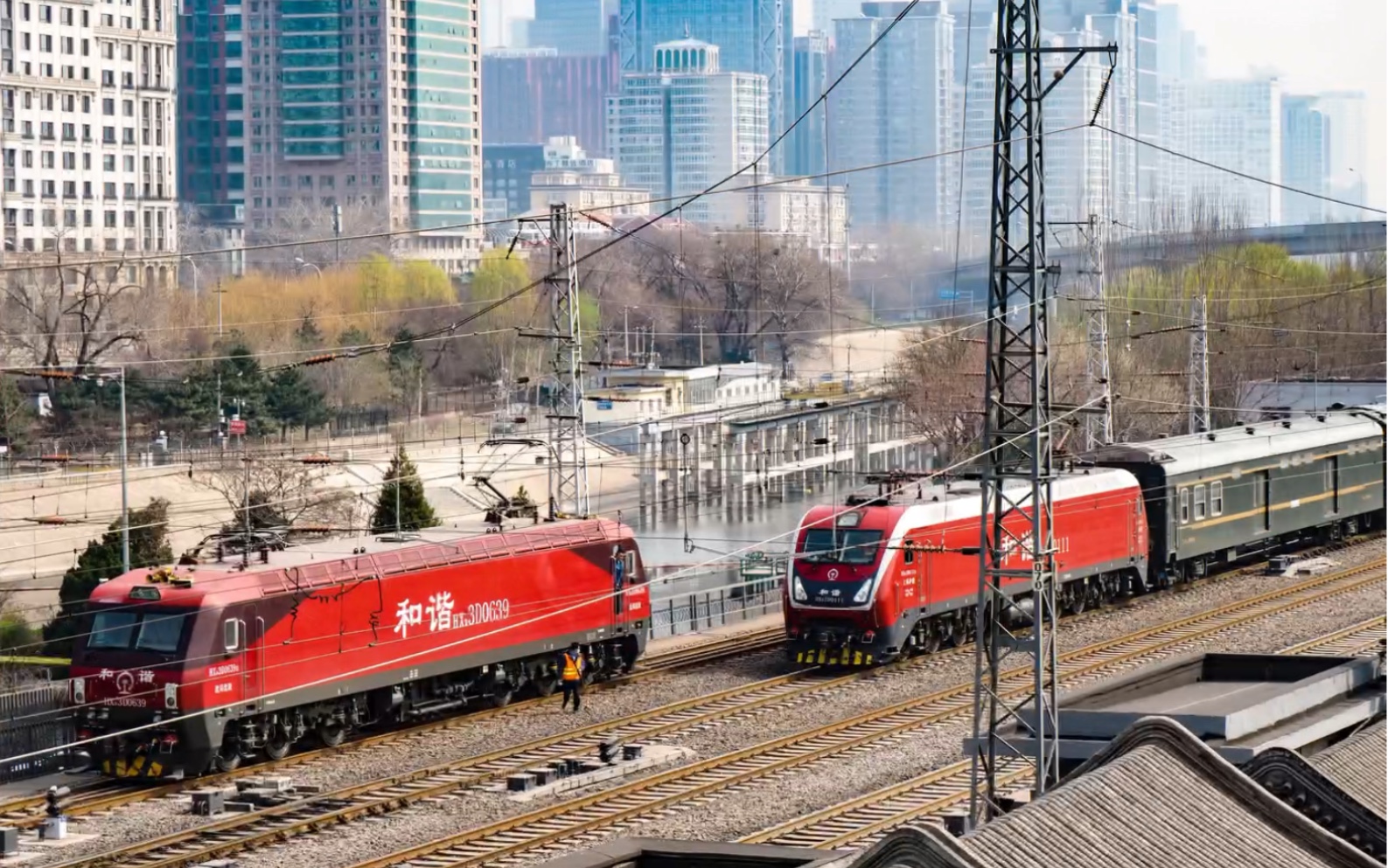 北京站拍火车最佳机位-明城墙遗址公园城楼