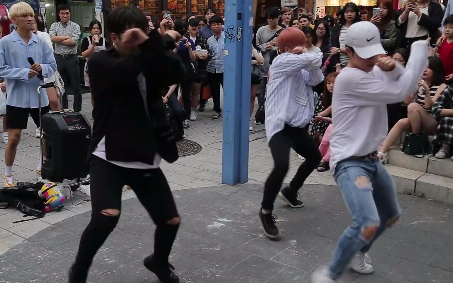 【四人组】180619弘大公演 nct u boss cover dance_哔哩哔哩 (゜-゜)