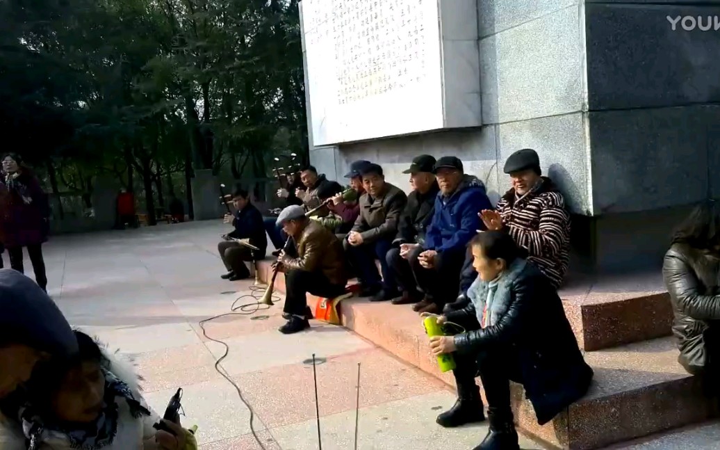 [图]【花鼓戏】《七姐下凡》老人自乐 南县  071