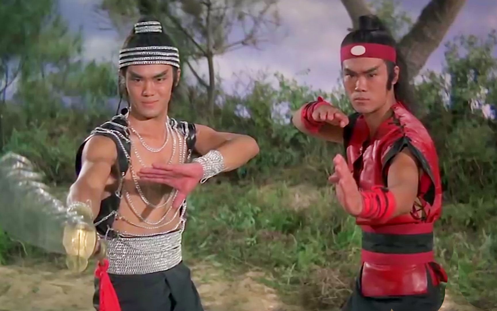 金臂童以为自己天下无敌想抢夺镖银没想到这人野心更大