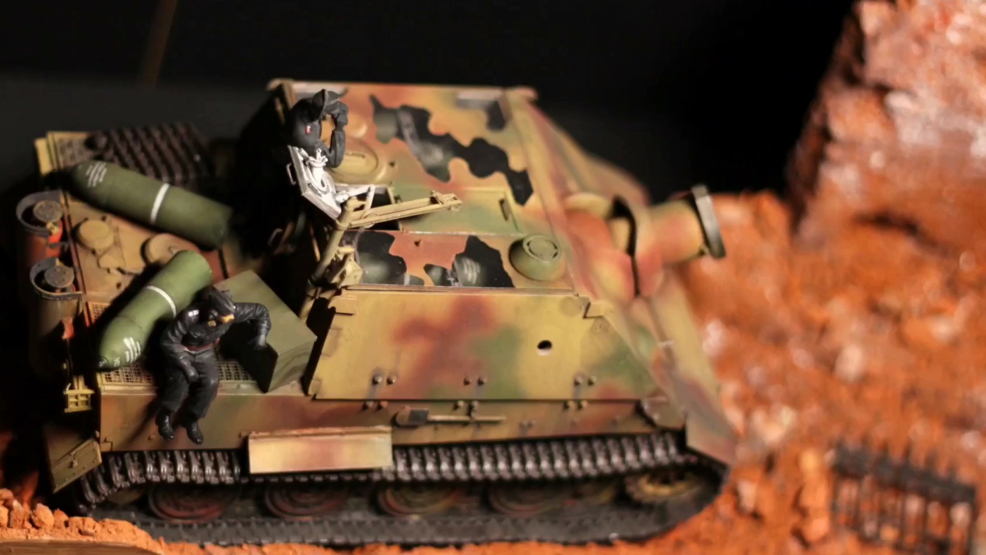 拆楼火箭炮"突击虎"1/35坦克