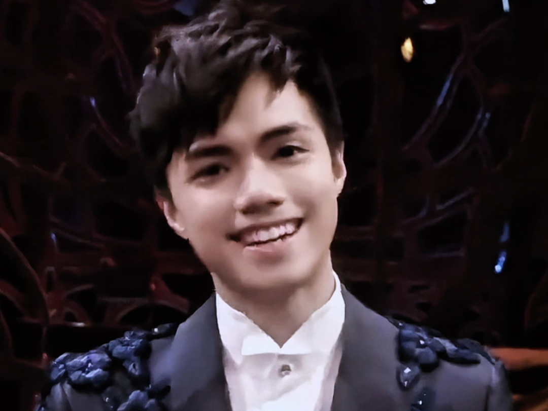 一眼沦陷 好治愈 「张敬轩」