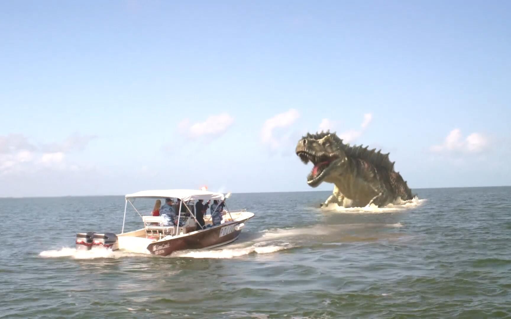 海上突然出现一只变异恐龙,火箭筒也打不死它,只能出动军队!