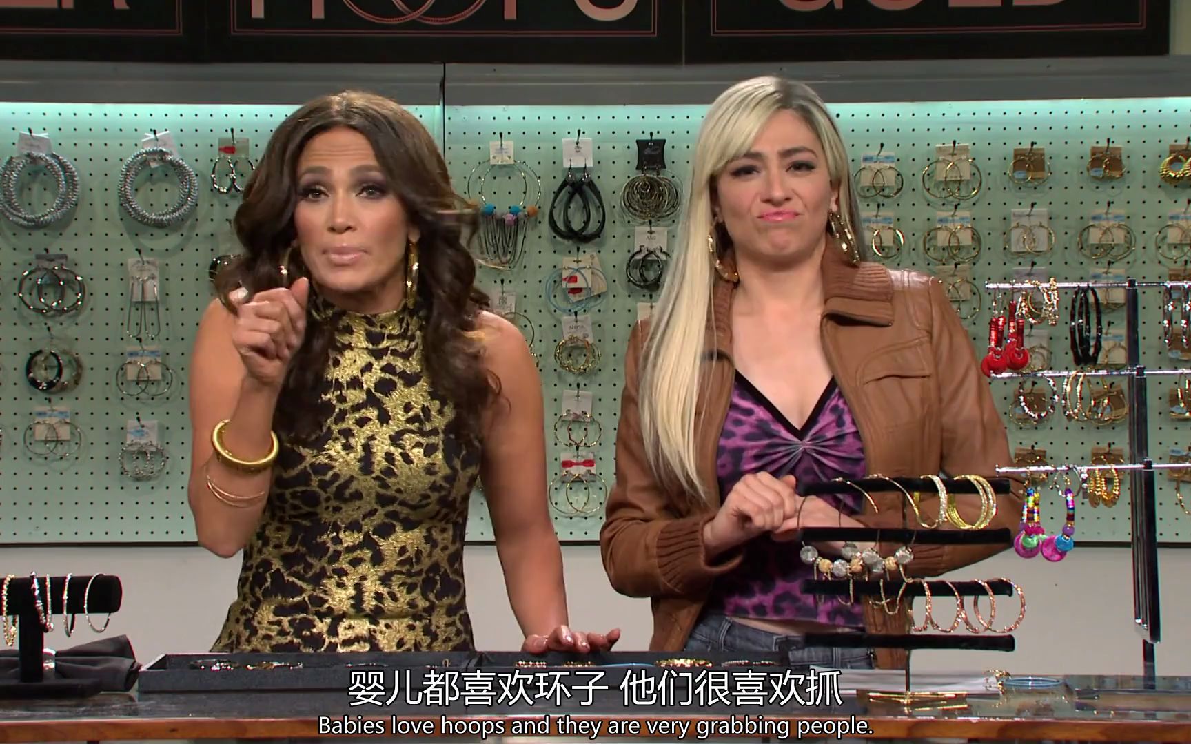 詹妮弗洛佩兹推广大圆圈耳环SNL S45E08 Jennifer Lopez哔哩哔哩bilibili