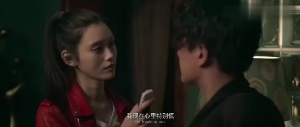 来电狂响：男子在外满嘴谎言，不料被未婚妻当场拆穿，这下精彩了