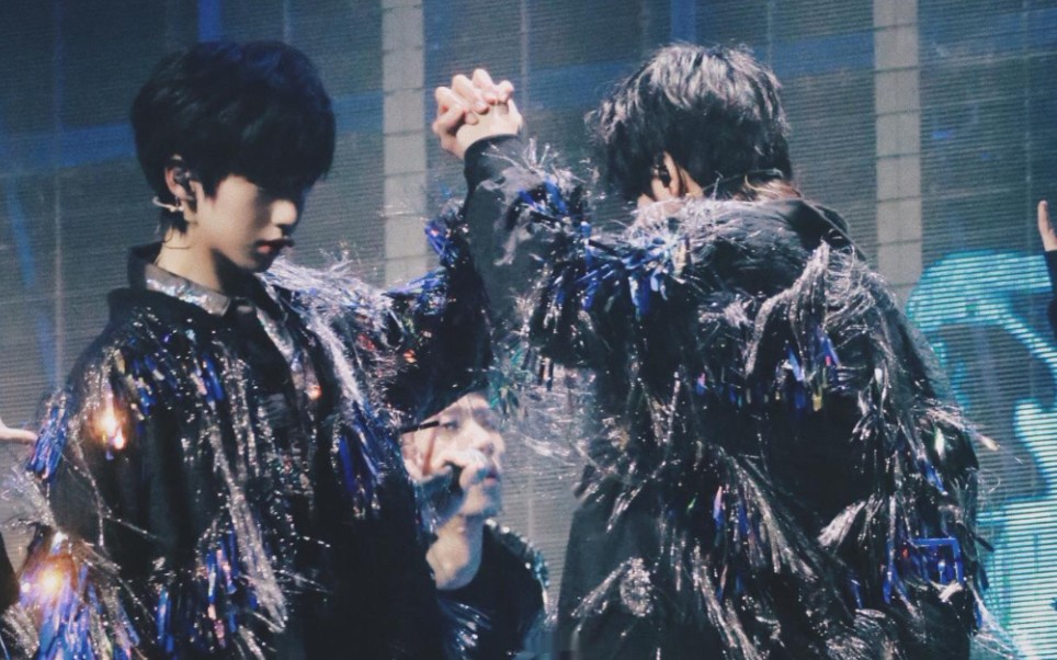 翔霖亲上啦你还想要更刺激的吗那我就刺激给你看啊啊啊啊啊啊我疯了