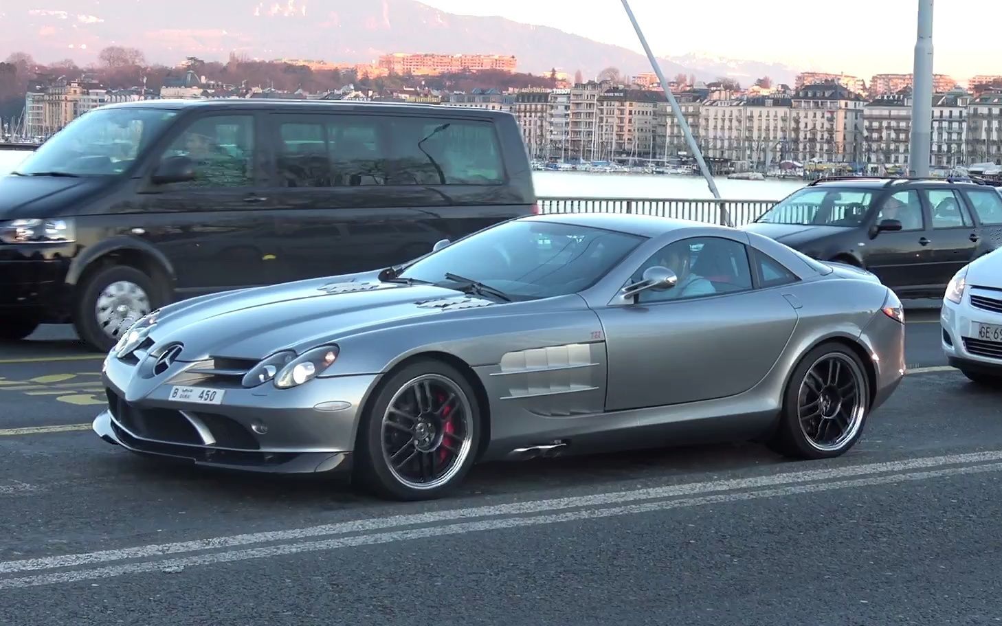日内瓦街拍|mercedes slr mclaren 722 and 722s 声浪及近距离欣赏