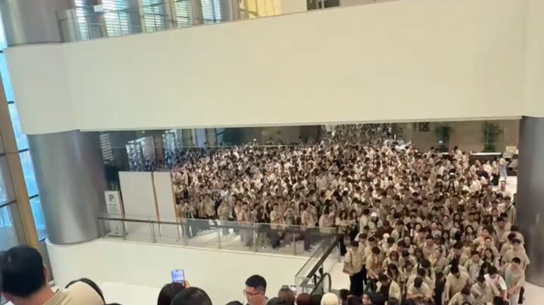 古茗叔叔 农村包围城市路线海报