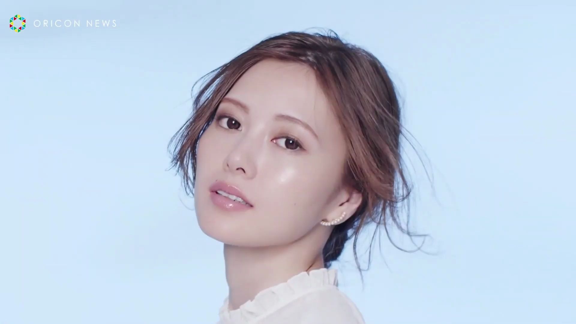 日本美少女白石麻衣的广告大片这样的眼神爱了爱了