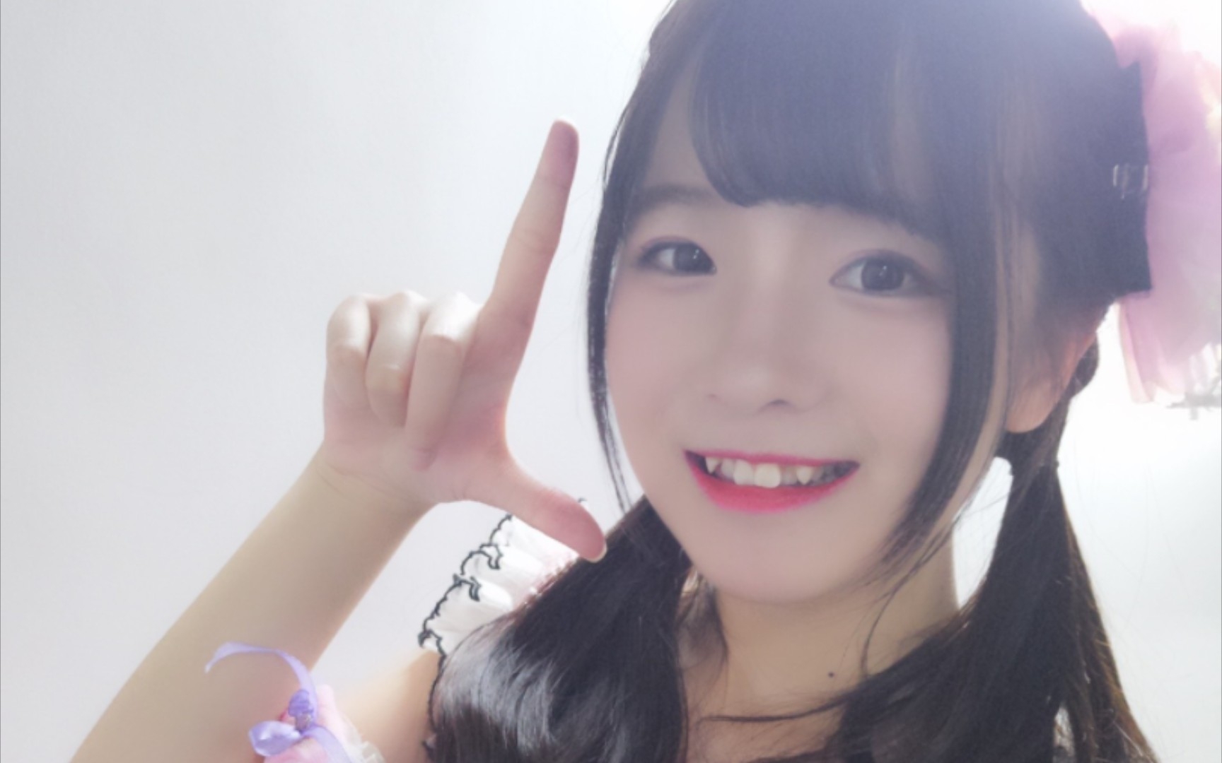 【林忆宁】初恋小盗 最可爱的一次live_哔哩哔哩_bilibili
