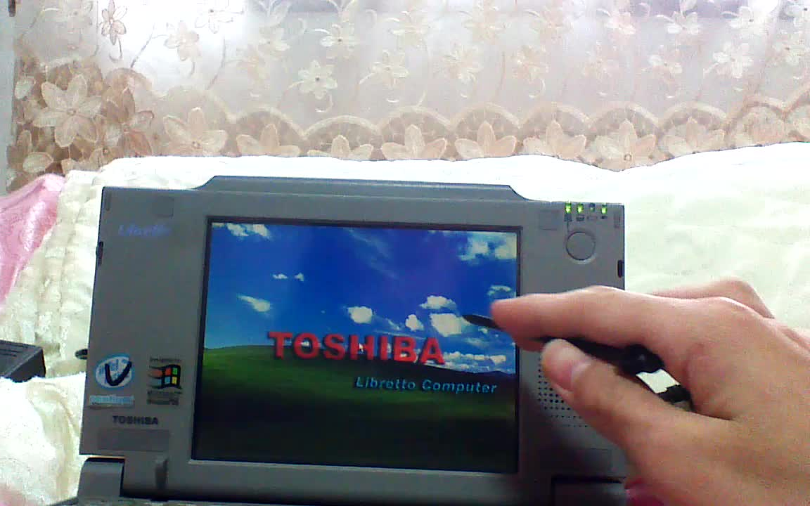 评测Toshiba Libretto with Windows 98哔哩哔哩bilibili