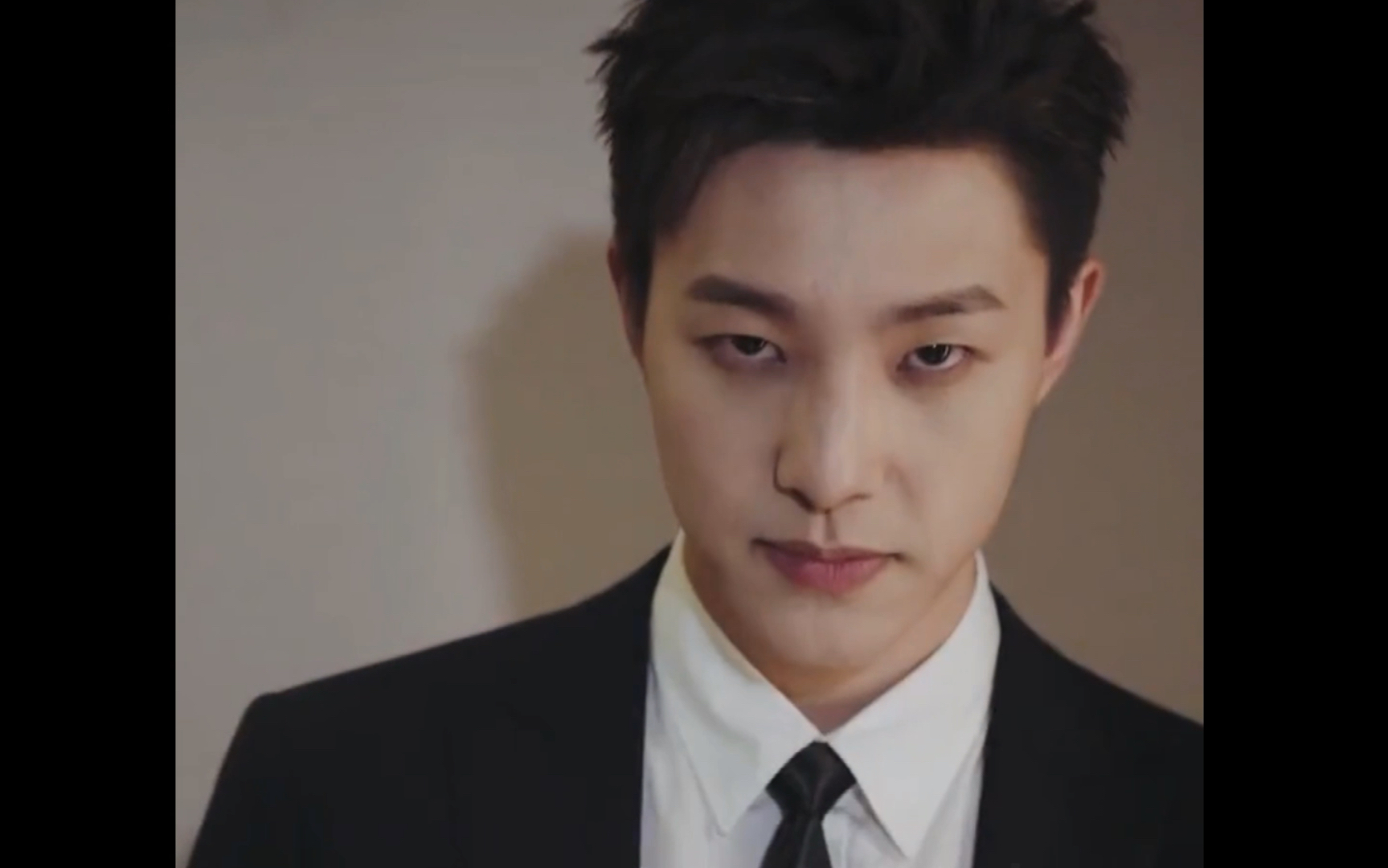 【张欣尧】havana不一定踩点的混剪 | 到午夜场的点还得看我们蛊王的