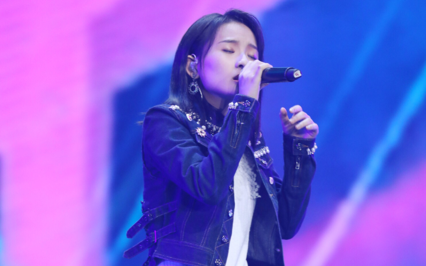 张钰琪腾讯年会outside直拍