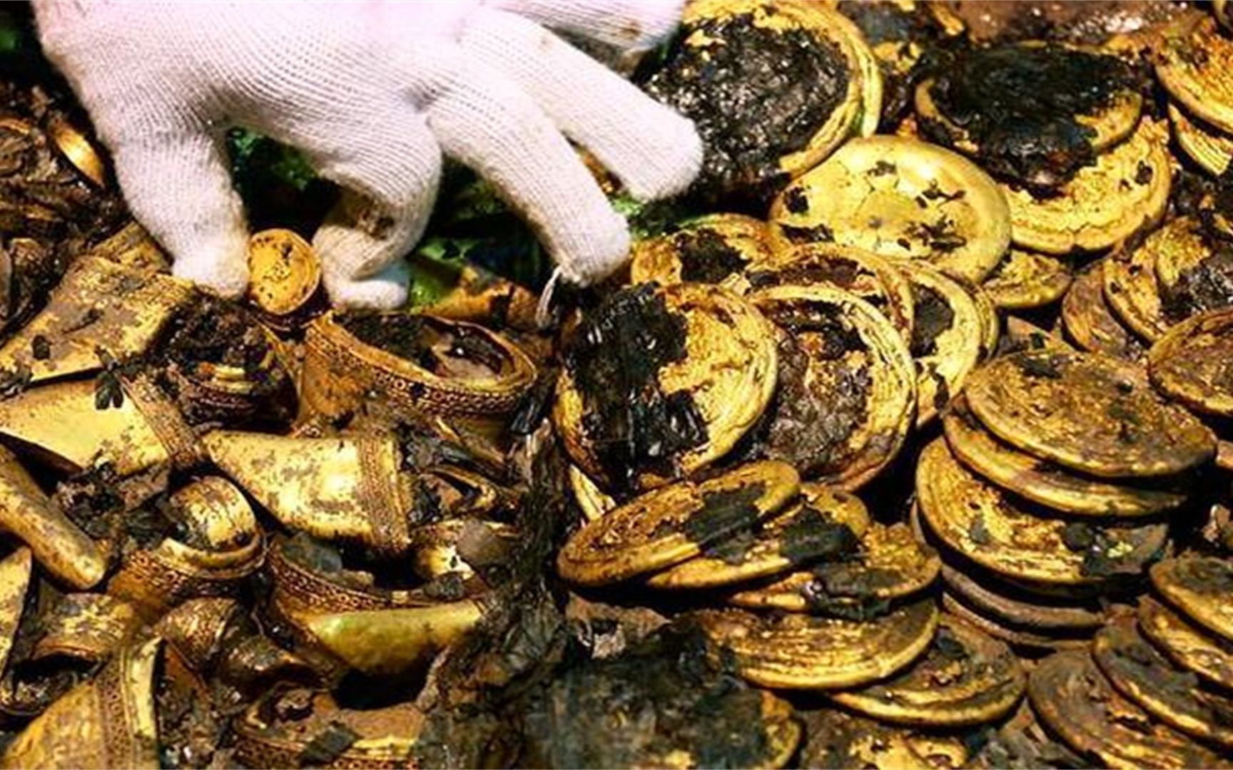 山东大爷挖出黄金去换钱,无意牵出汉代古墓,规格堪比秦始皇陵