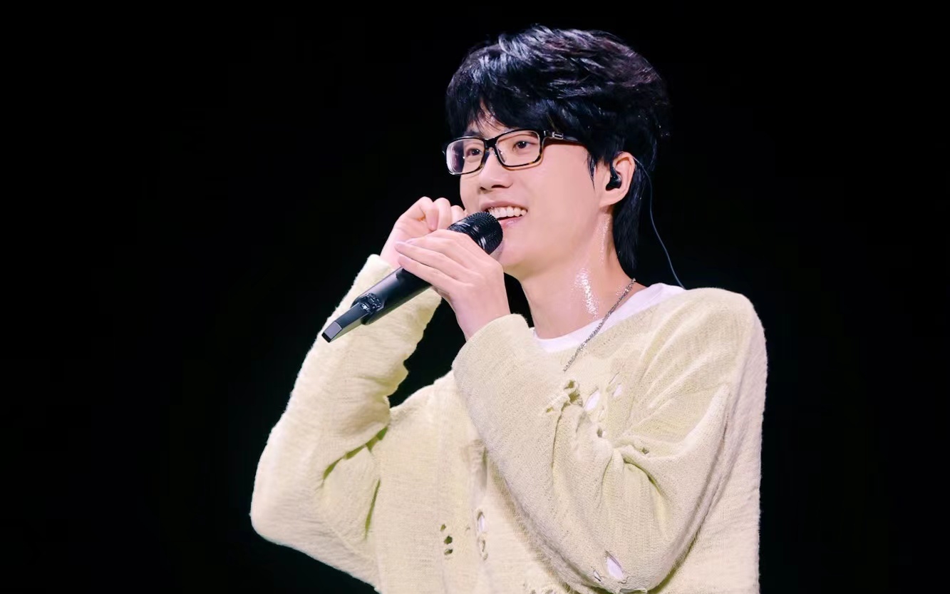 许嵩&太湖湾音乐节-vae_80231-vae_80231-哔哩哔哩视频