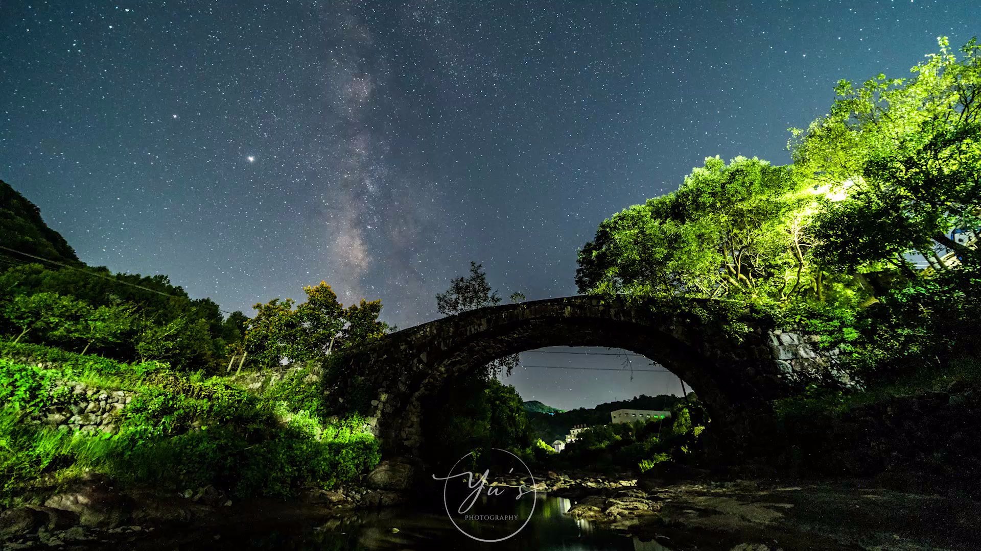 [图]是谁的星空梦 新昌迎仙桥真君殿银河延时