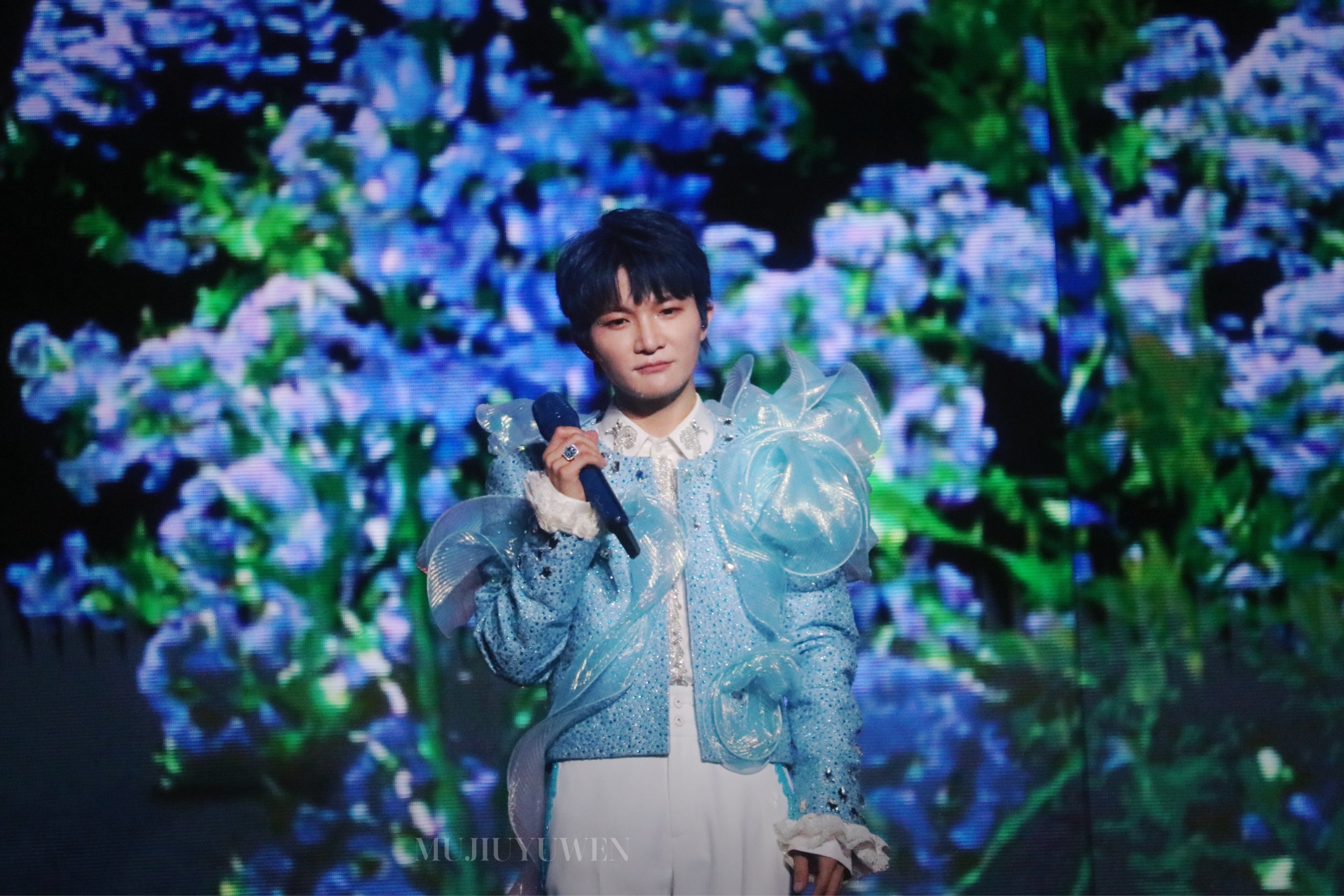 周深-《听我说》《望》