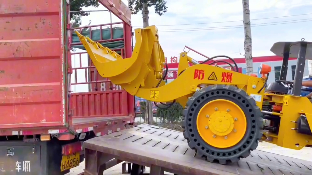 20防爆矿井装载机厂家现货直发,煤矿专用井下防爆铲车,全车防爆检测