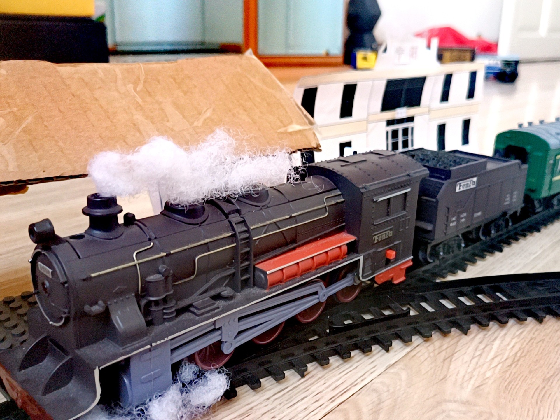 既然去不了,那就用我的玩具模型还原蒸汽机车节