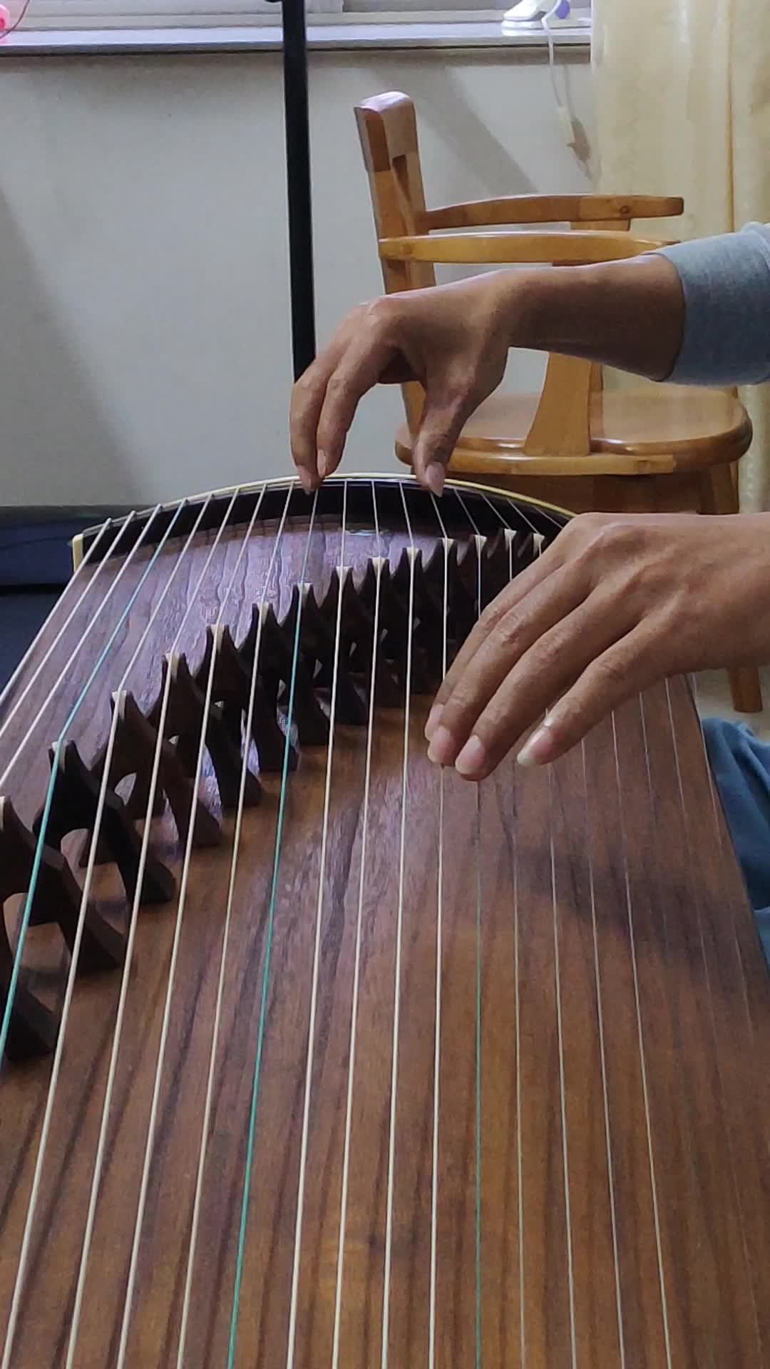 古筝按音示范四季歌