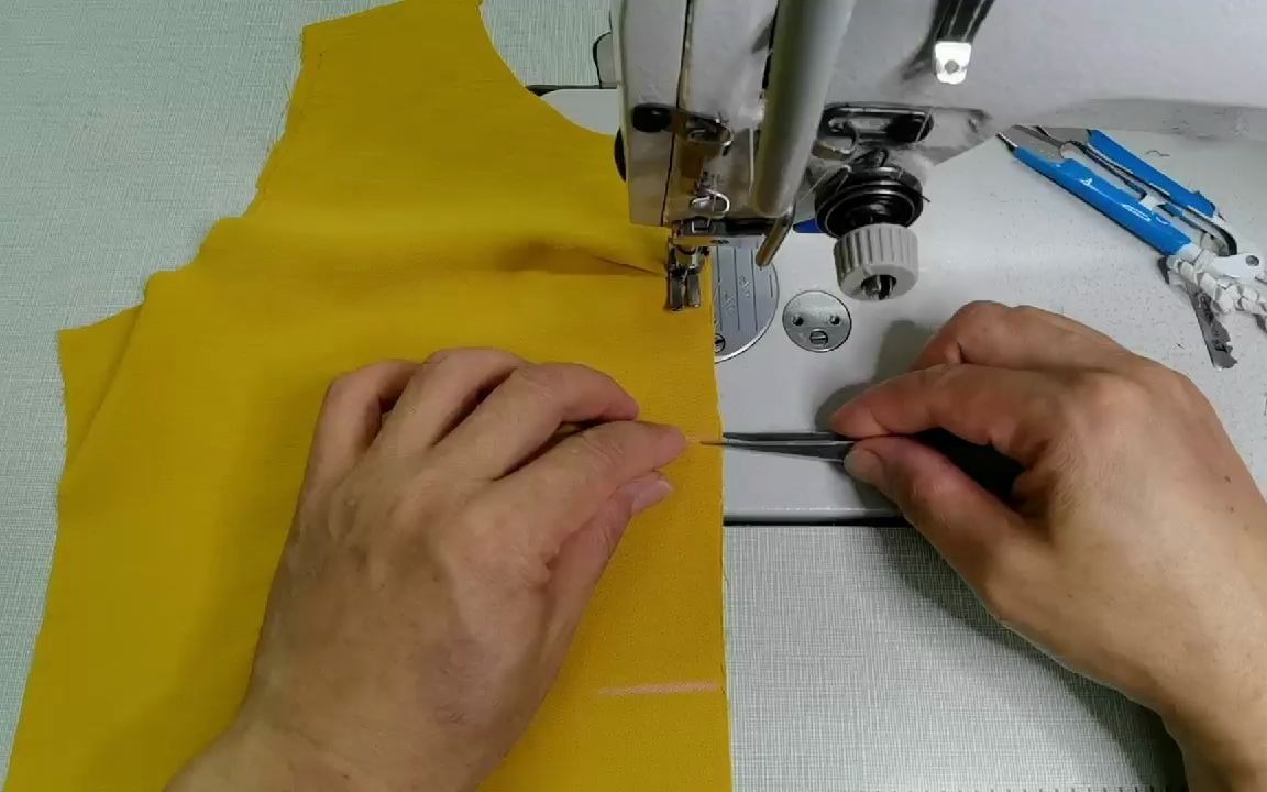 手工缝制褶皱的方法图片