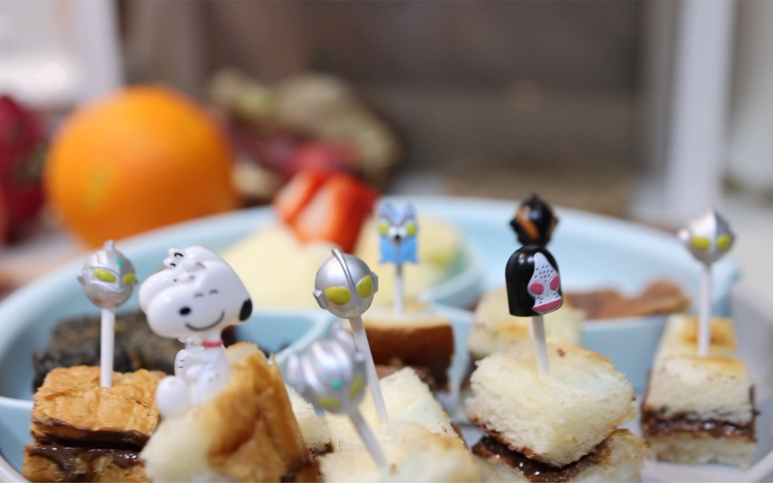 new11 快手儿童营养早餐 某个清闲的休息日 巧克力涂面包/可爱奥特曼