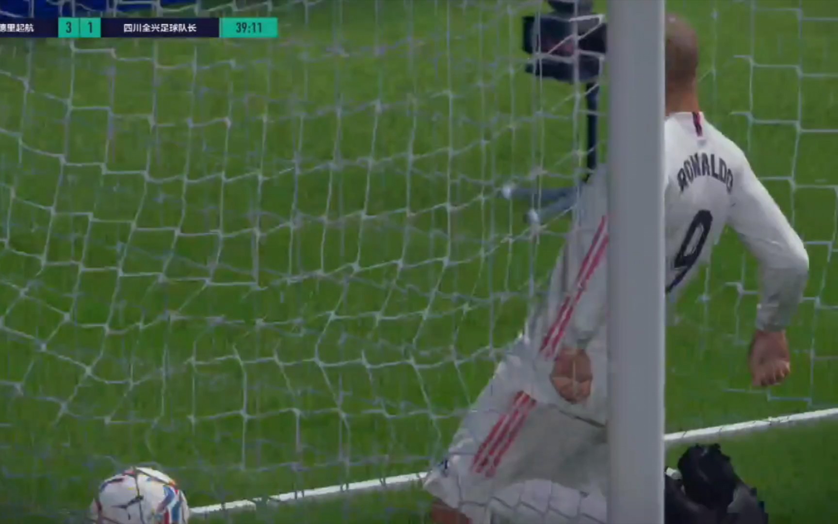 妈的,这才是真正的桑巴足球,大罗十字弓弦 彩虹 海豹式过人花式组合拳