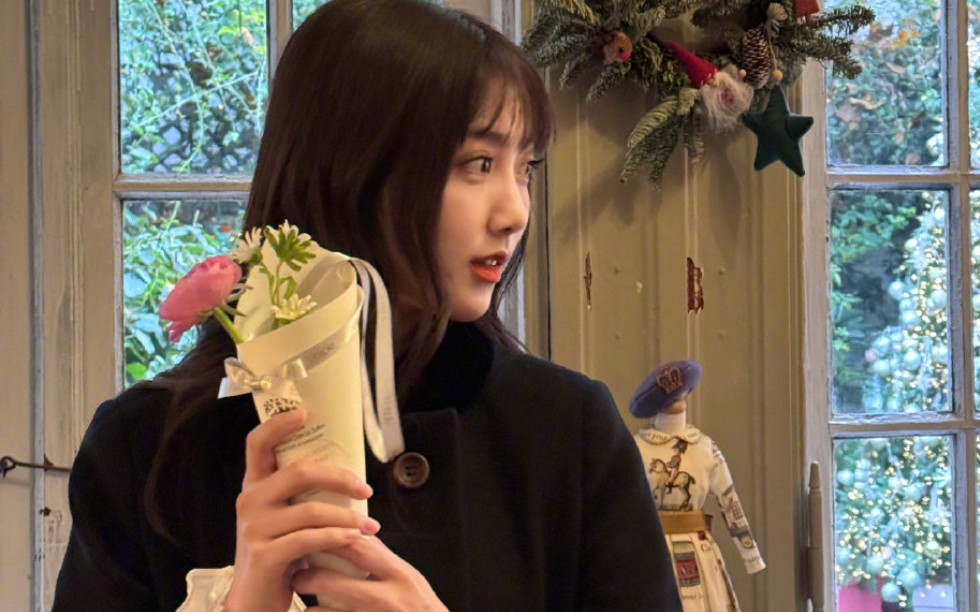 【李艺彤】b站直播回放 谁没睡 231218