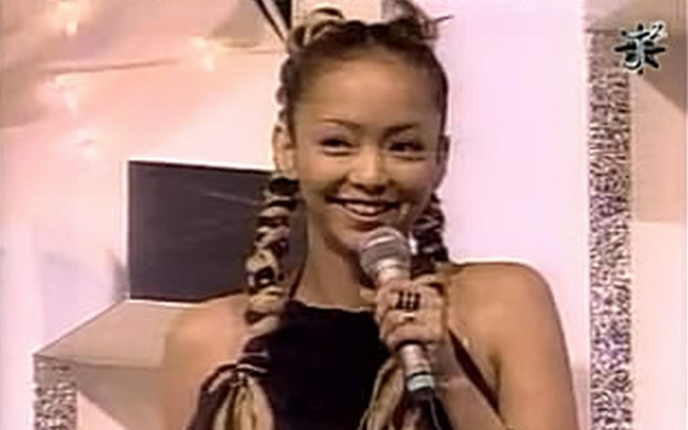 【佳匠中字】安室奈美惠 超级现场2001「♪Say The Word ♪lovin' it」哔哩哔哩bilibili