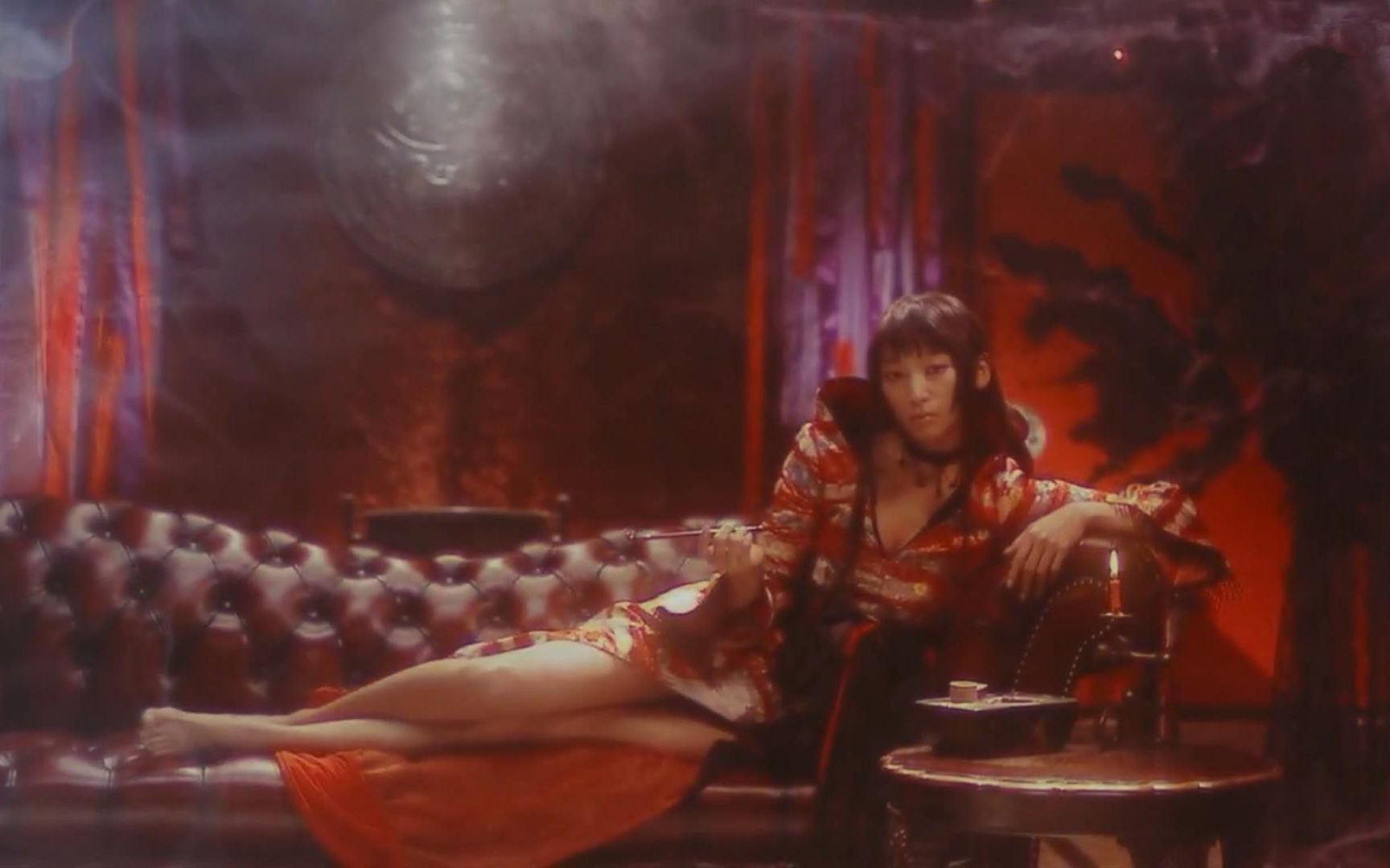 来自二次元的魔女,可以满足人类任何愿望《四月一日灵