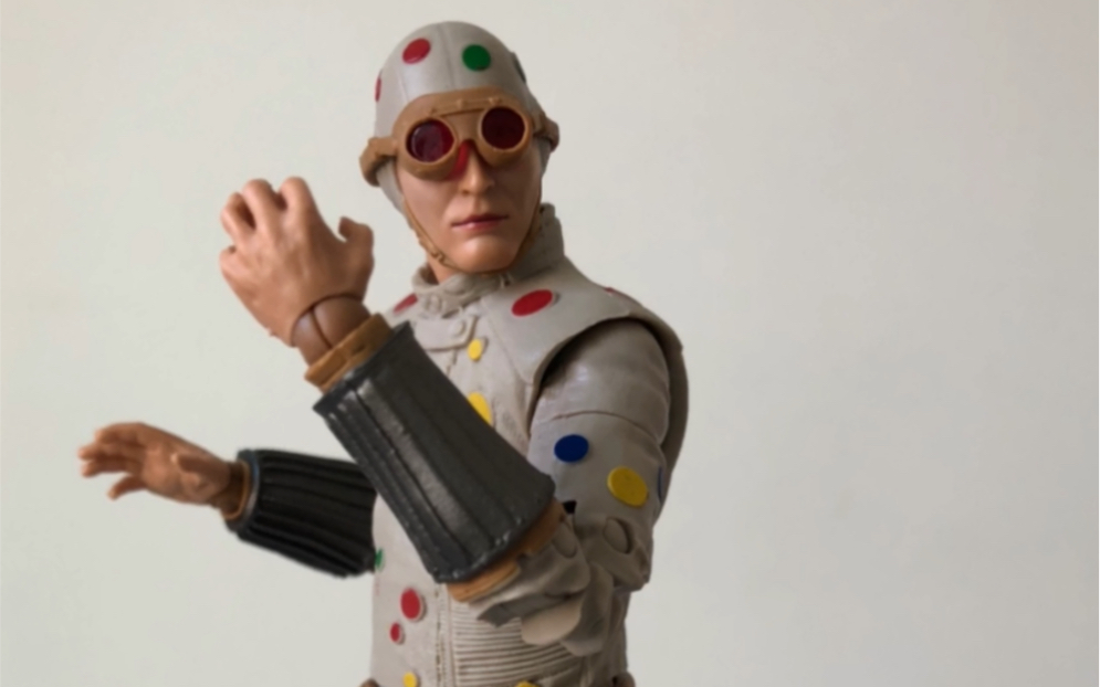 麦克法兰鲨鱼王x特遣自杀小队dc圆点人