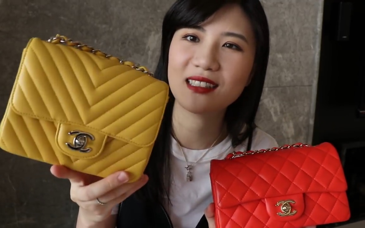 爱包分享|世界级难买的包款?Chanel Mini Coco 17cm山形纹黄色 VS 20cm菱格纹橘红色!哔哩哔哩bilibili