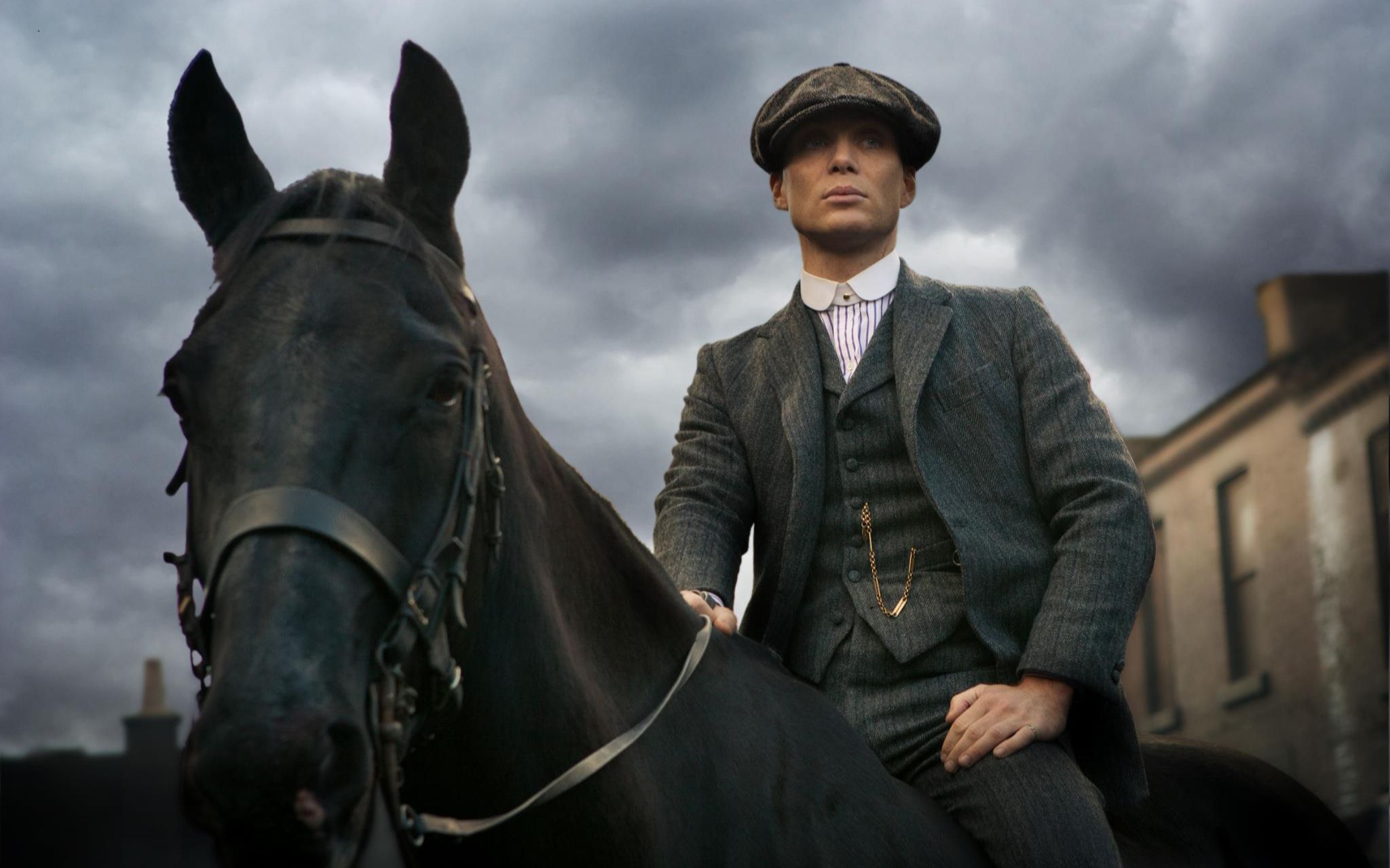 豆瓣高分英剧,纯正的口音加爆炸文艺范,铺面而来的只有帅气