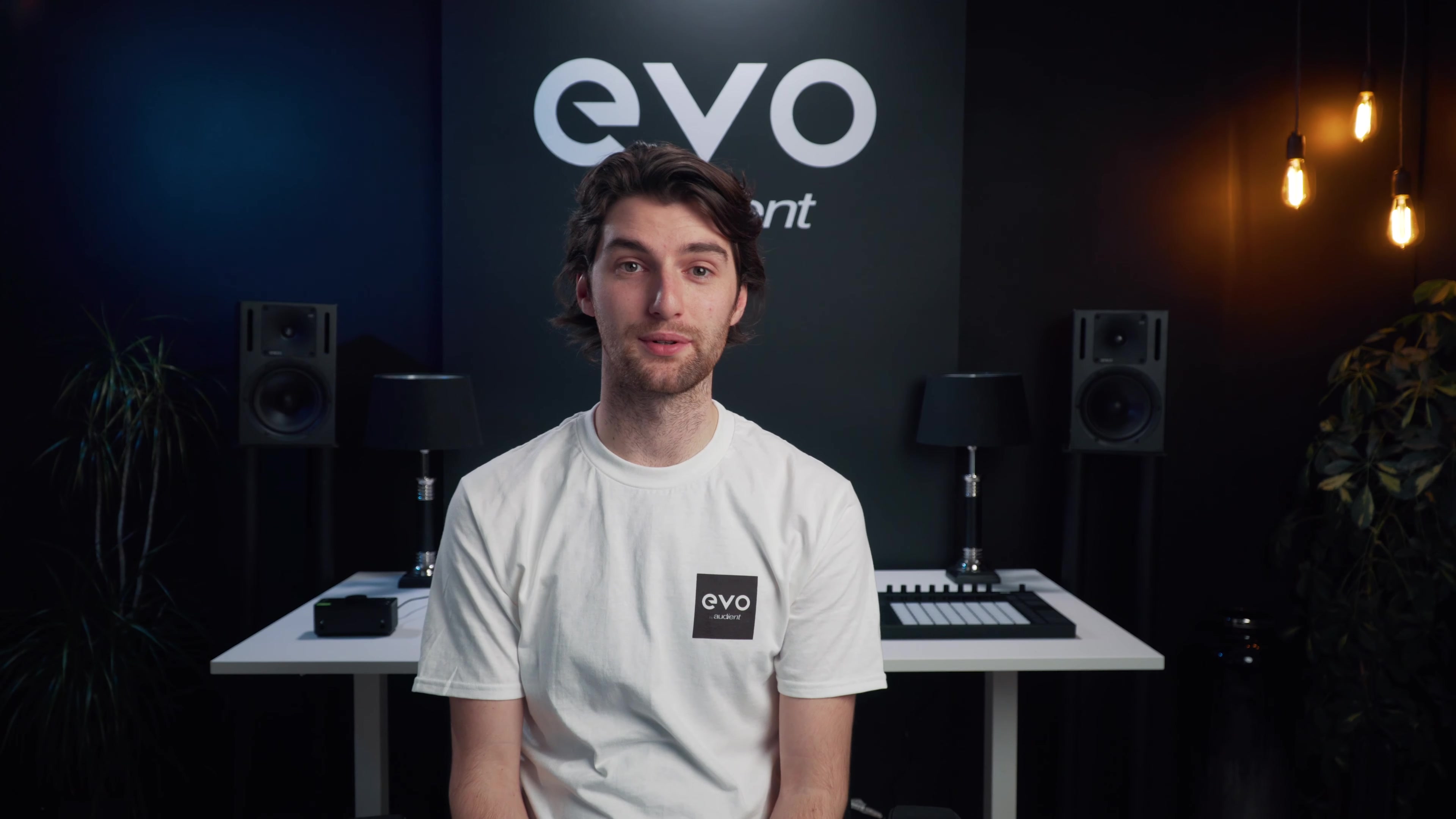 售价950的audientevo4录音k歌直播声卡功能介绍