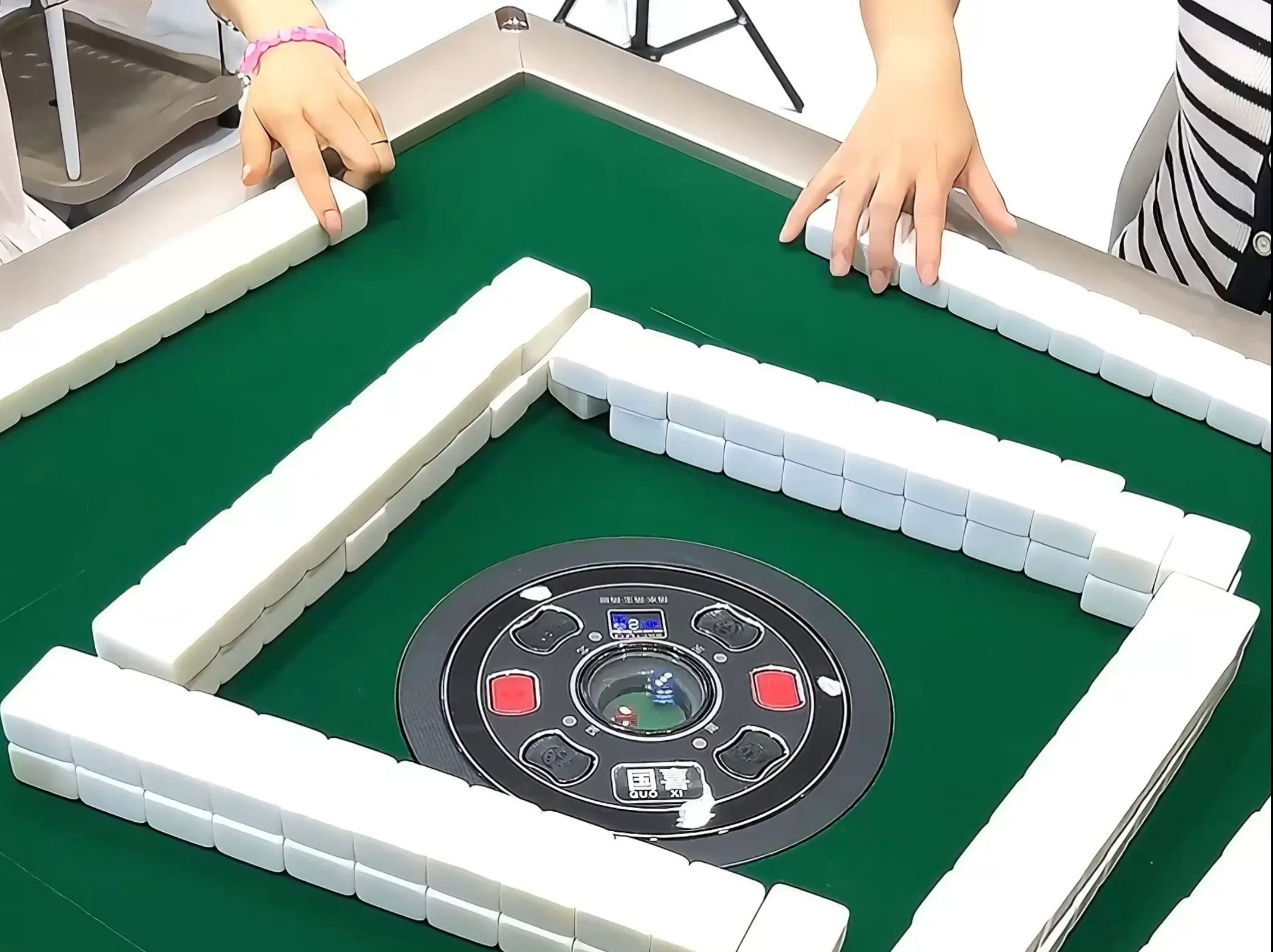 这样的麻将桌 你肯定没见过