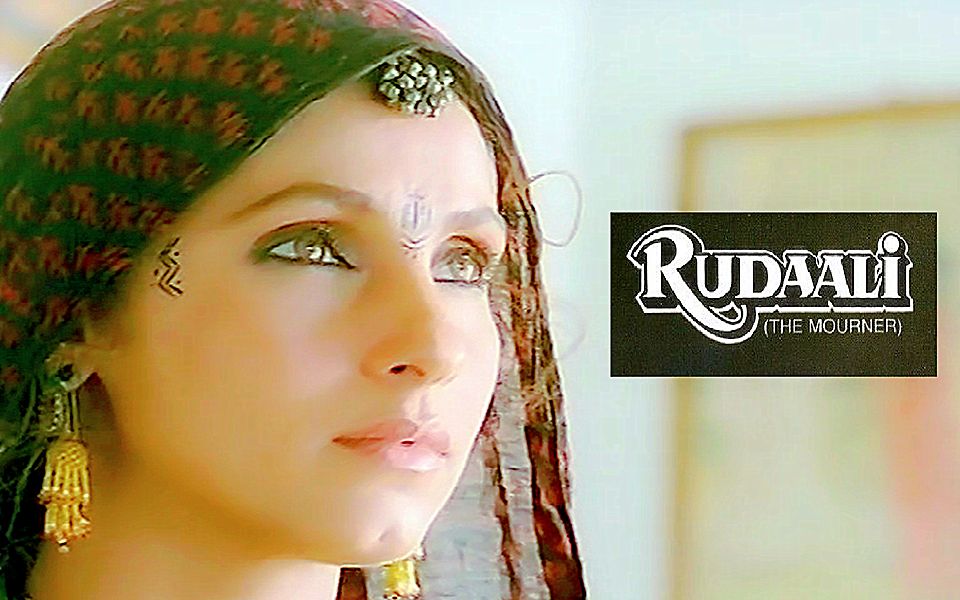 [图]宝莱坞女星 Dimple Kapadia 90年代经典电影《哭灵女》超经典片尾（片段）The Ending-Rudaali