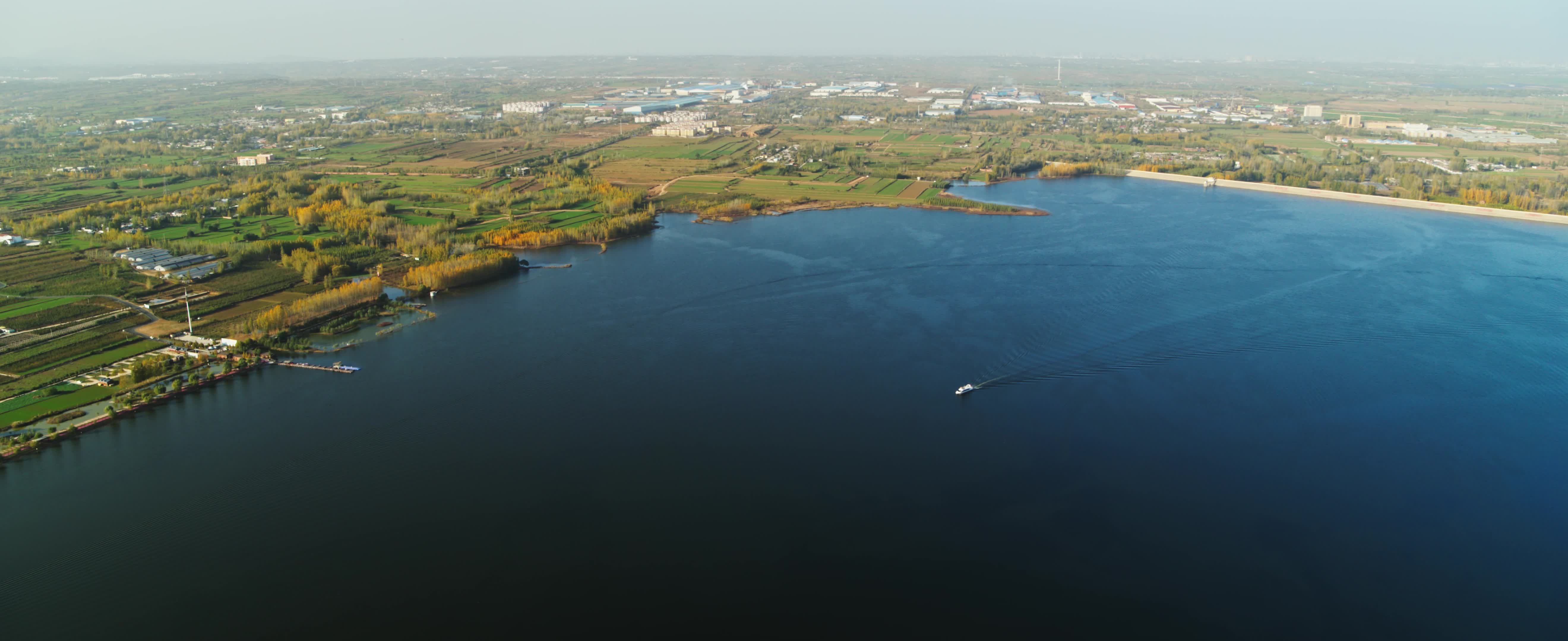 鹤壁市鹤鸣湖风景区图片