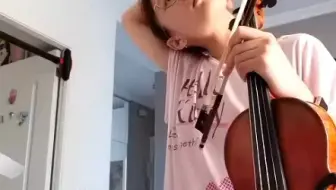 沉浸式看看女儿在家怎么练琴的