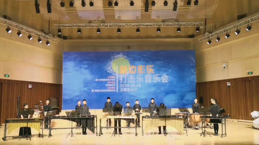 [图]打击乐表演