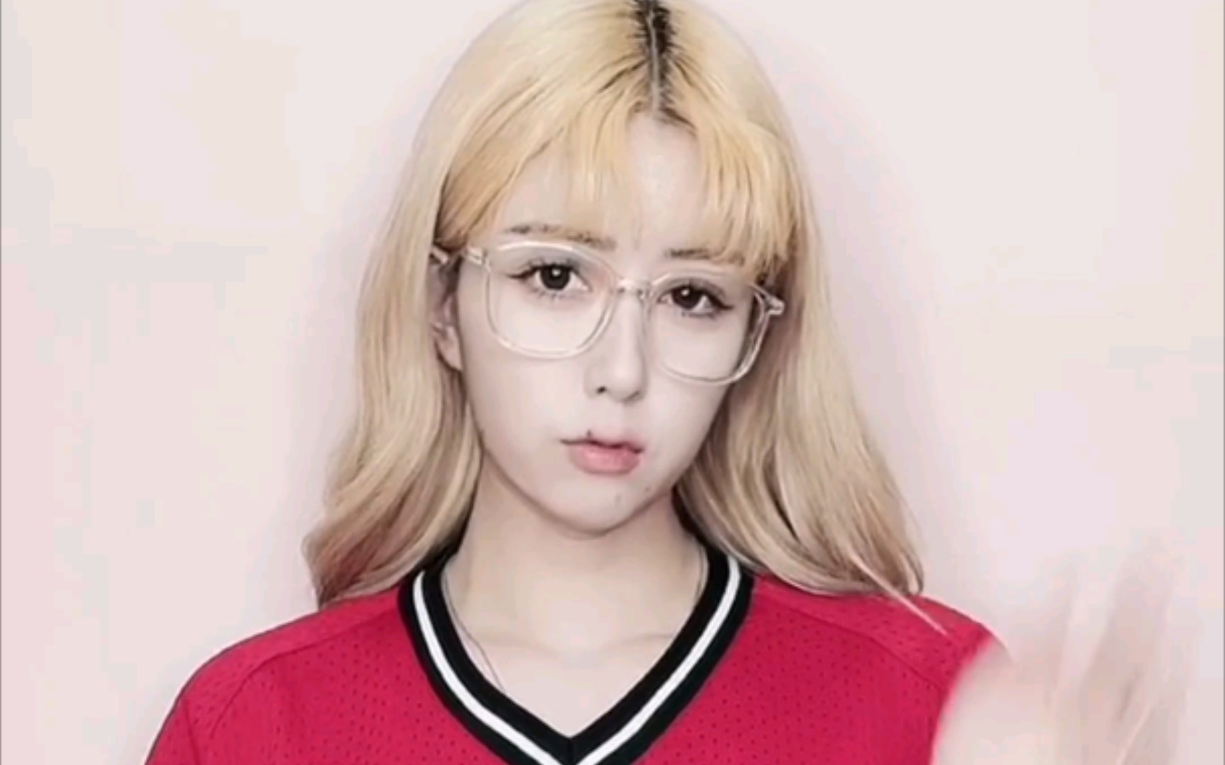 【优拉yola】卡莉法 听说你们喜欢戴眼镜的女生?