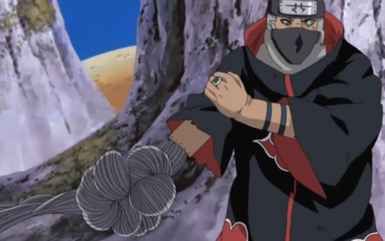 火影八百里外扔苦无这梗是真是假看了你就明白是角都在吹牛