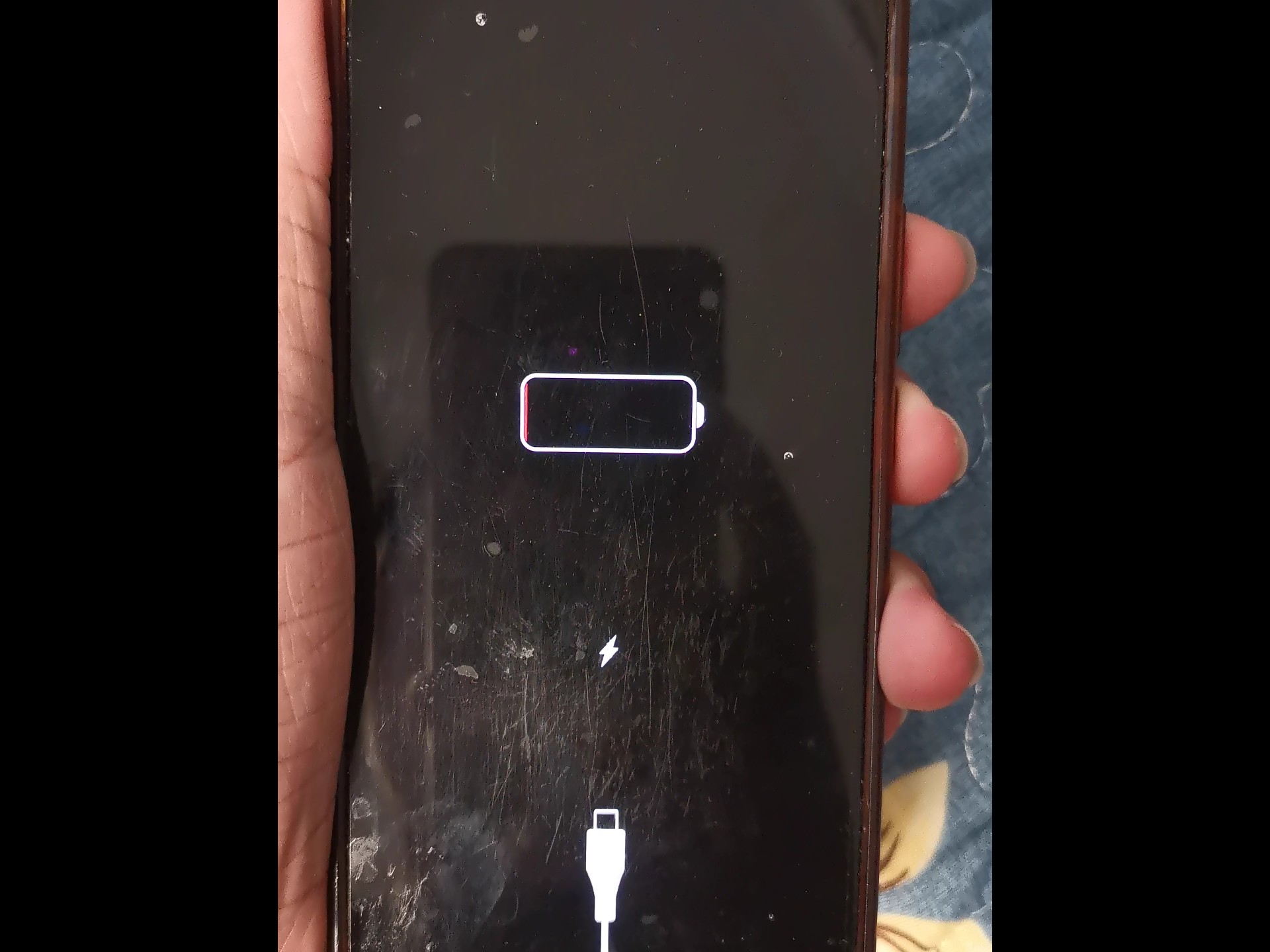 vivo x30pro低电量画面